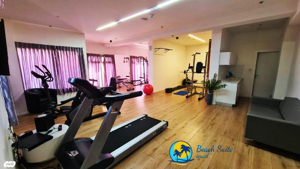 Beach Suite Israel- Private Jacuzzi Garden Suite & Gym, 3 Min Walk To Beach ביץ סוייט ישראל- ג'קוזי פרטי בגינה 3 דקות הליכה לים וחדר כושר Ashkelon Exteriör bild