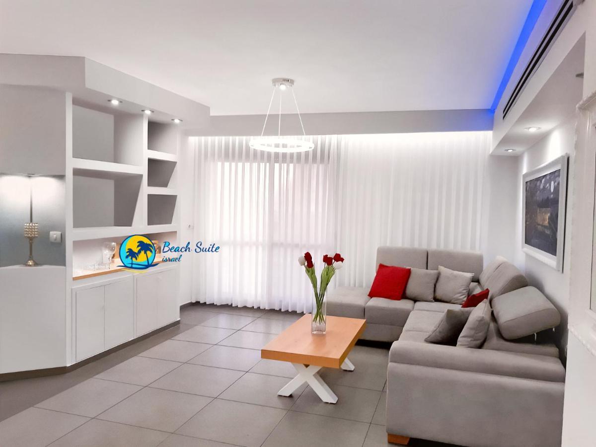 Beach Suite Israel- Private Jacuzzi Garden Suite & Gym, 3 Min Walk To Beach ביץ סוייט ישראל- ג'קוזי פרטי בגינה 3 דקות הליכה לים וחדר כושר Ashkelon Exteriör bild